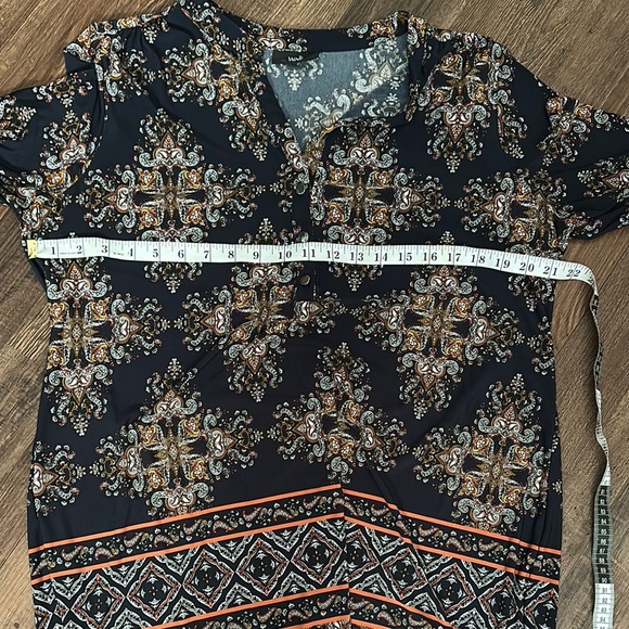 Navy and Orange Patterned Blouse - Picture 4 of 4